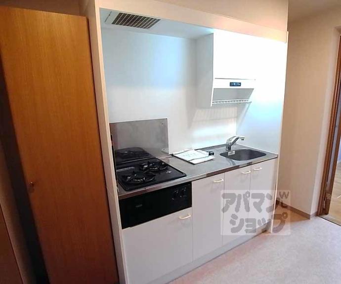 【ラトゥール綾小路】間取