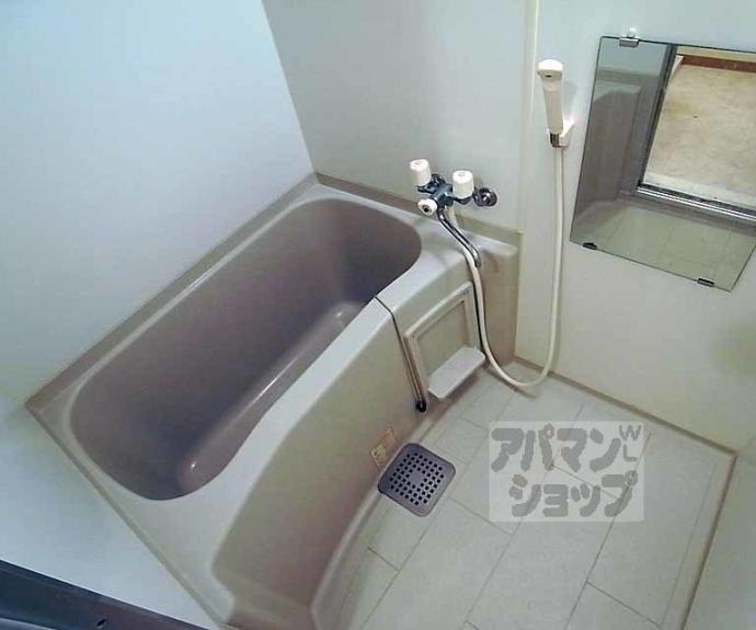 【ラトゥール綾小路】間取