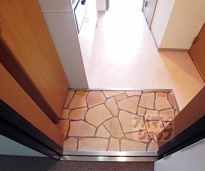 【ラトゥール綾小路】間取