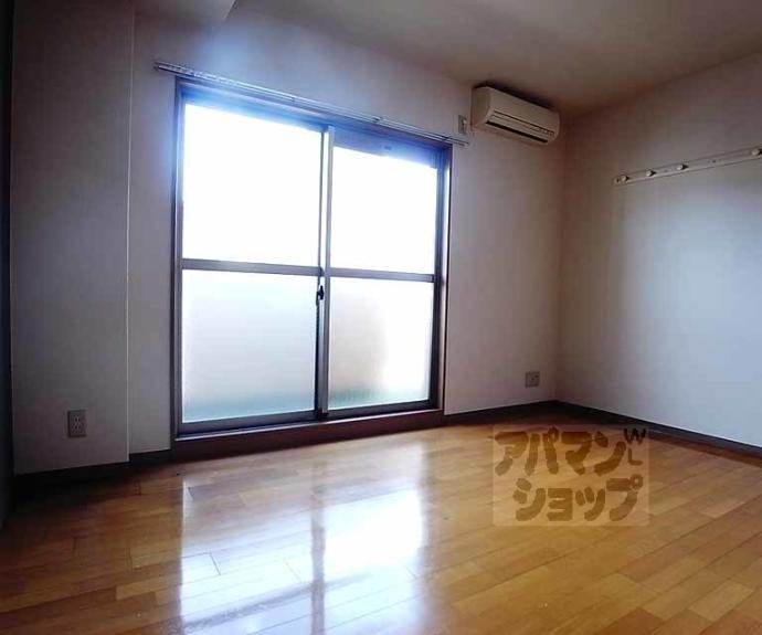 【ラトゥール綾小路】間取