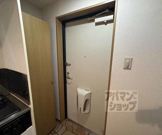 【ラトゥール綾小路】間取