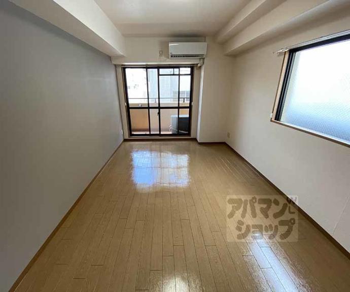 【ハウスセゾン両替町】間取