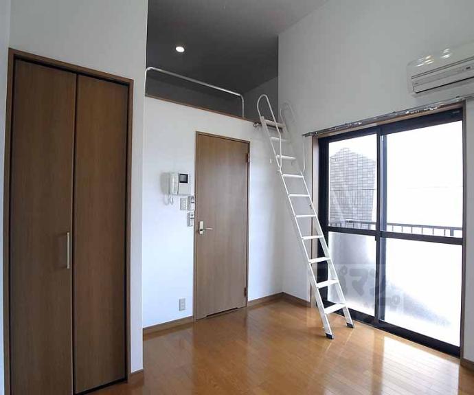 【ロフティ同志社北】間取