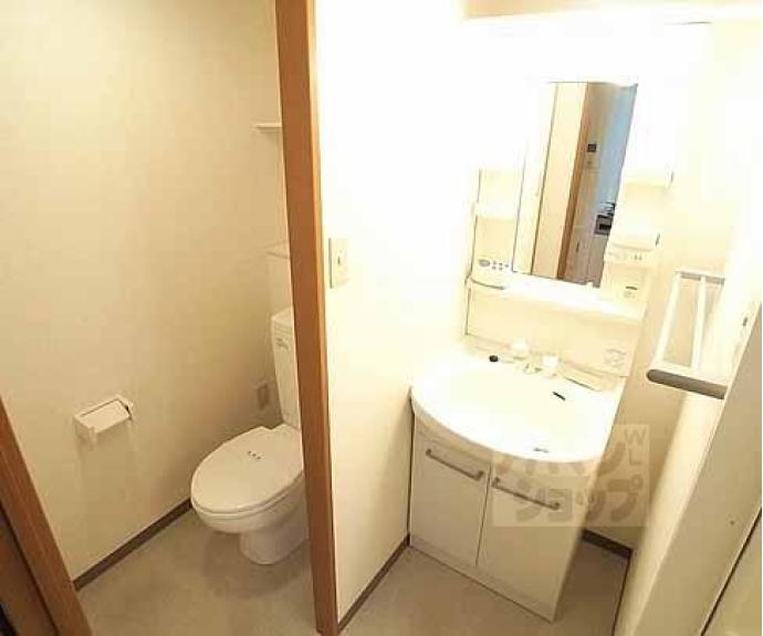 【ジュネス四条烏丸】間取