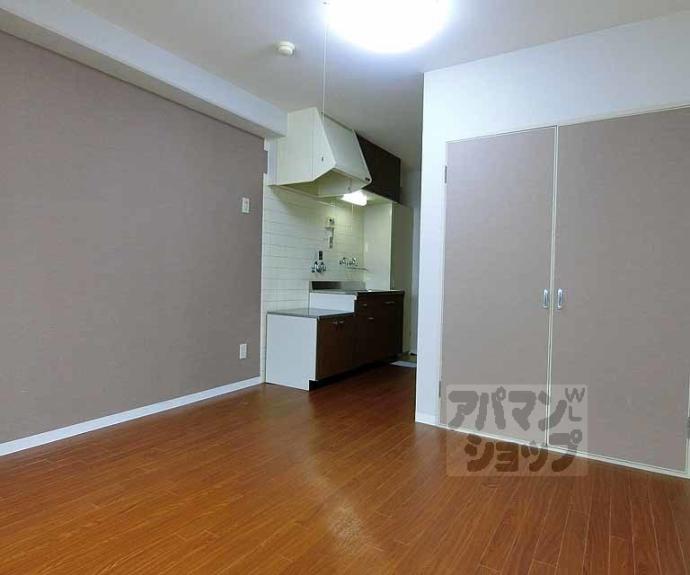 【アサヒカレッジハイツ】間取