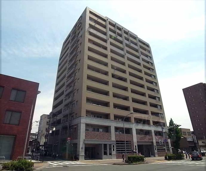 【ローレルコート三条堀川】間取