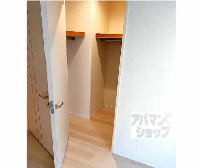 【ローレルコート三条堀川】間取