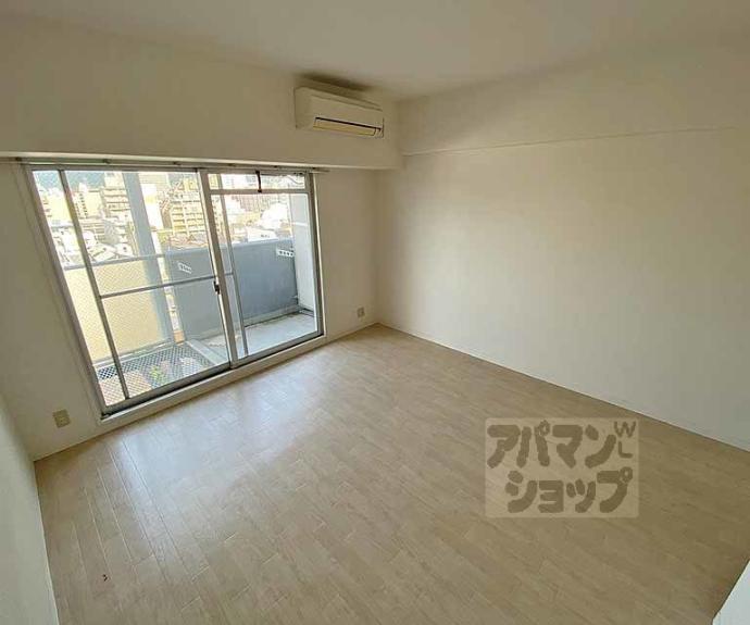 【ＣＩＴＹ　ＳＰＩＲＥ烏丸御池】間取