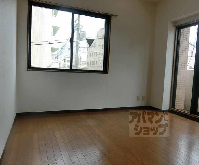 【ドマーレ府庁前】間取