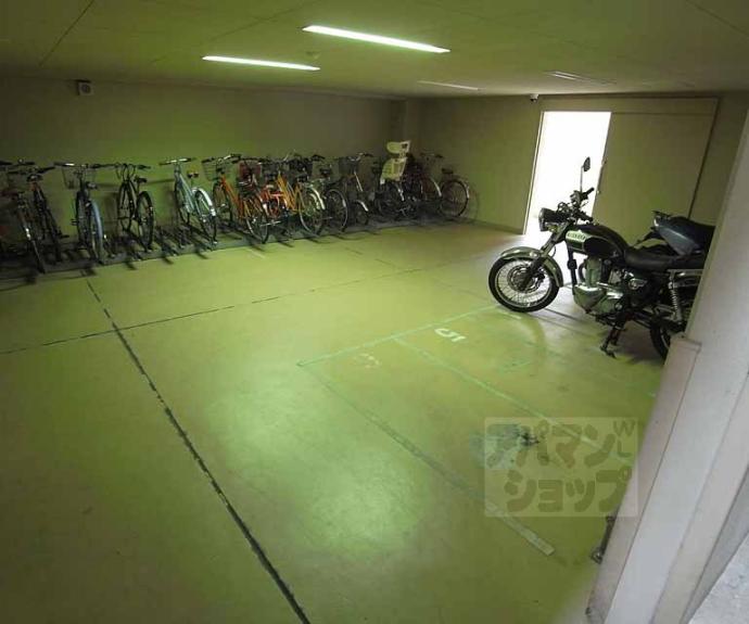 【ネバーランド御所南】間取