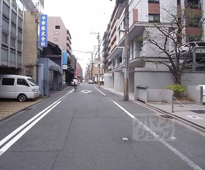 【コンフォール室町黒主山】間取