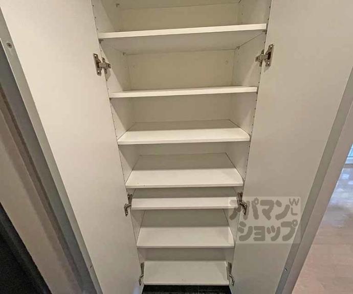 【コンフォール室町黒主山】間取