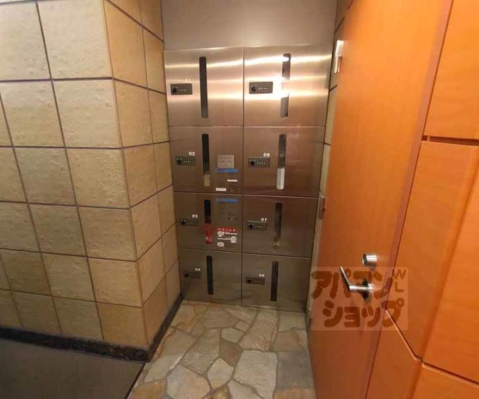 【プラネシア星の子三条油小路】間取