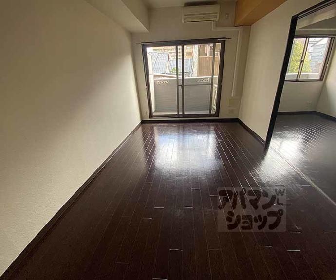 【プラネシア星の子三条油小路】間取