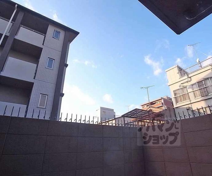 【ラ・ファヴール二条城東】間取