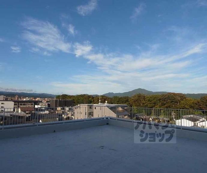 【御所前スカイマンション】