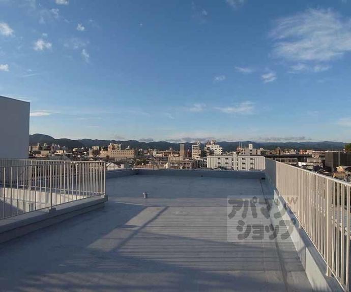 【御所前スカイマンション】