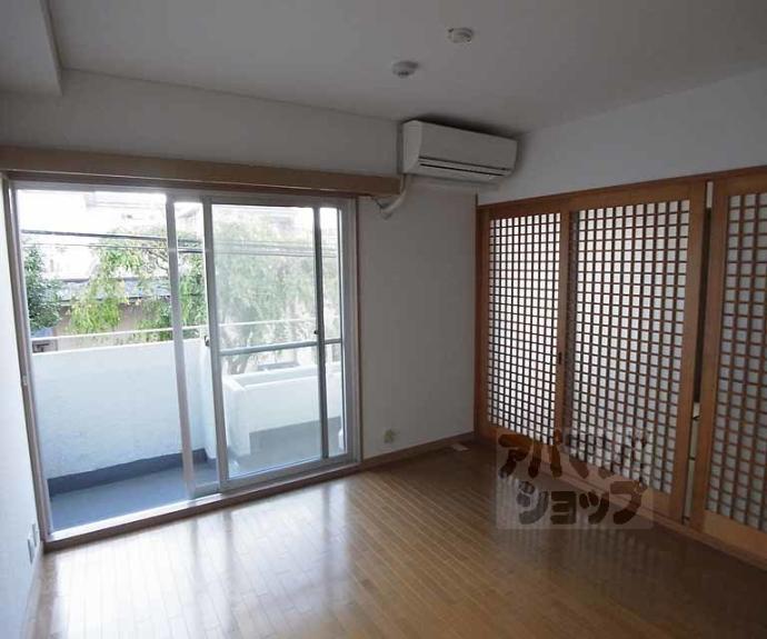 【御所前スカイマンション】間取