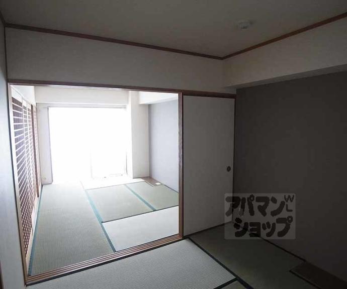 【御所前スカイマンション】間取