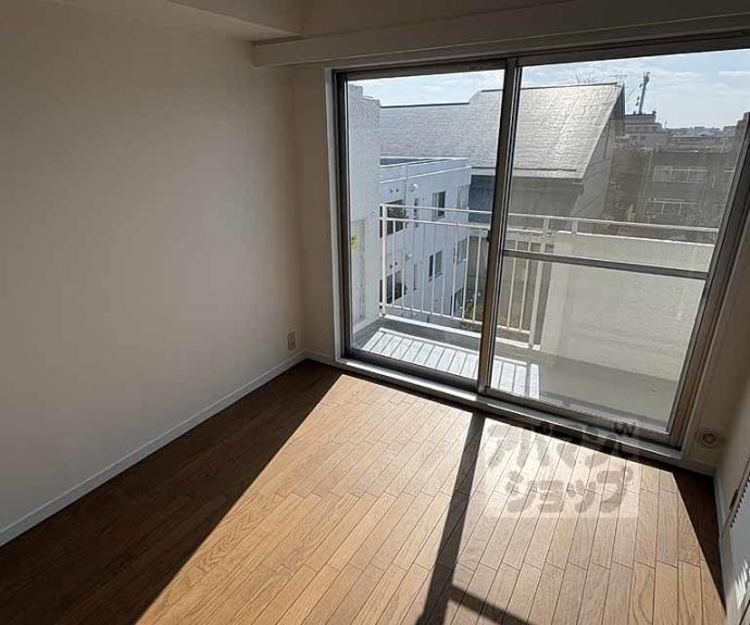 【御所前スカイマンション】