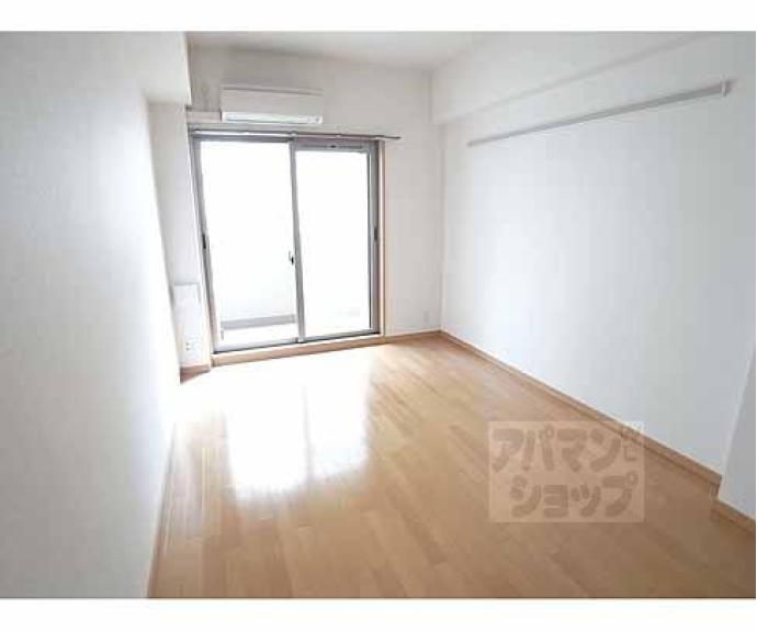 【プレサンス京都四条烏丸クロス】間取