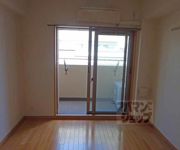 【プレサンス京都四条烏丸クロス】間取