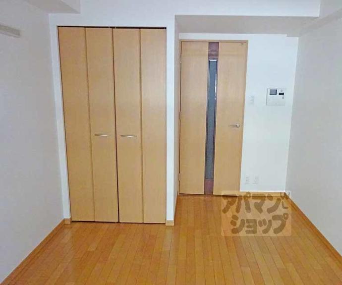 【プレサンス京都四条烏丸クロス】間取