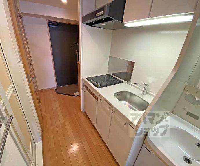 【プレサンス京都四条烏丸クロス】間取