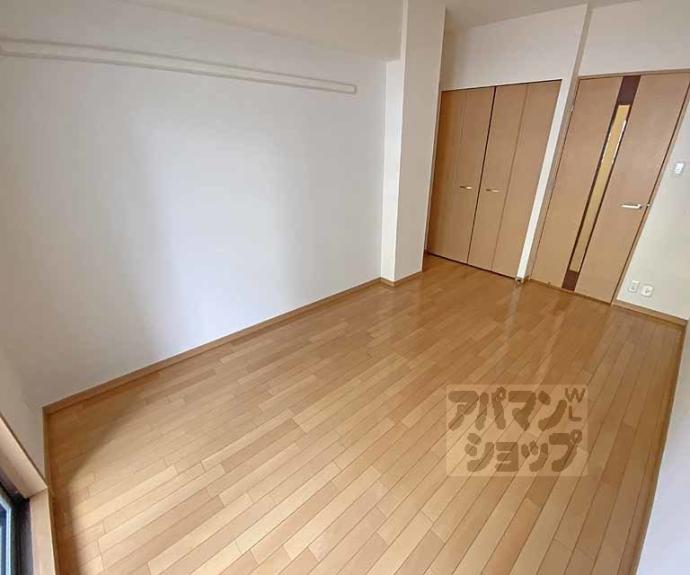 【プレサンス京都四条烏丸クロス】間取