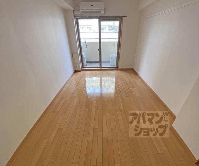 【プレサンス京都四条烏丸クロス】間取