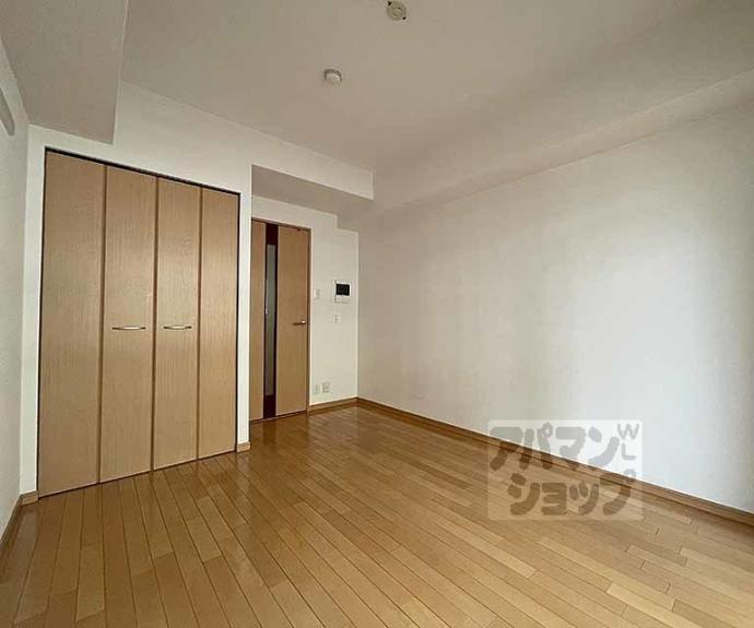 【プレサンス京都四条烏丸クロス】間取