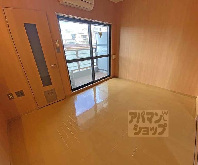 【Ｓ－ＦＯＲＴ知恩院前】間取