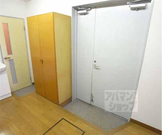 【ハイツ中御門】間取