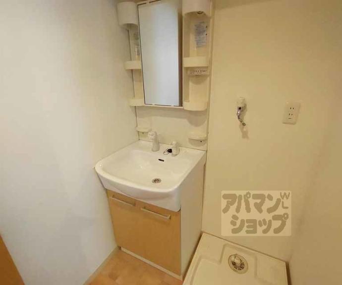 【ＡＲＫ洛央】間取