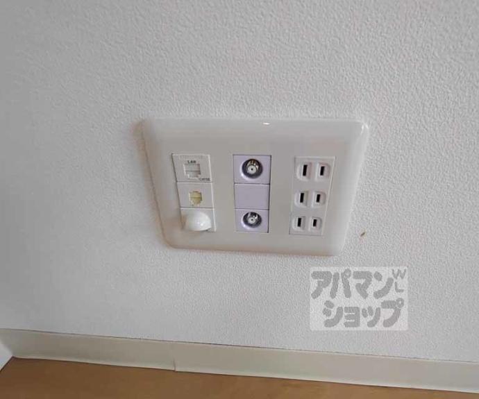 【ＡＲＫ洛央】間取