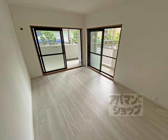 【ルミエール御池】間取