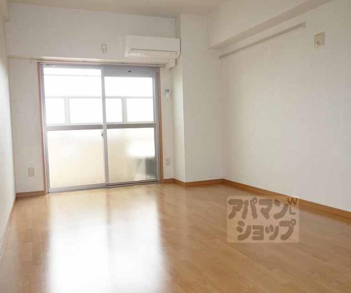 【ＶＩＬＬＡ　ＭＡＲＹ　五条】間取