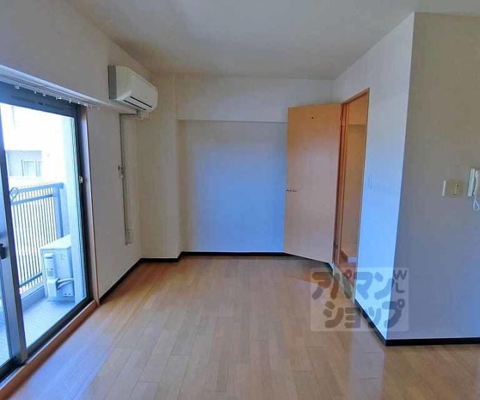 【プラザ五条鴨川】間取