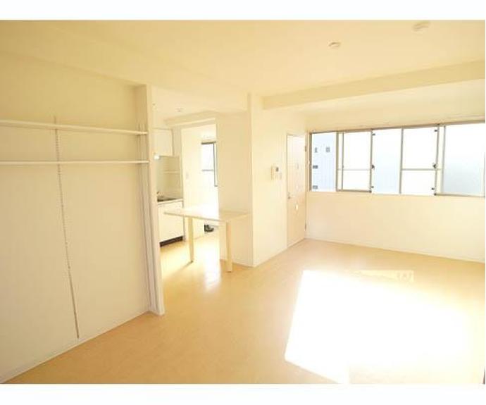 【プリモフィオーレ室町】間取