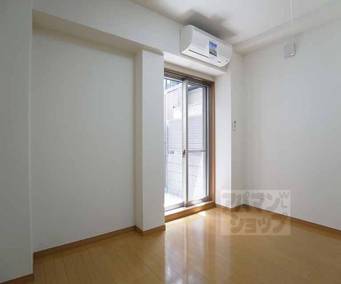 【ベストレジデンス二条城】間取