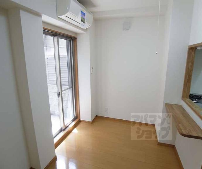 【ベストレジデンス二条城】間取