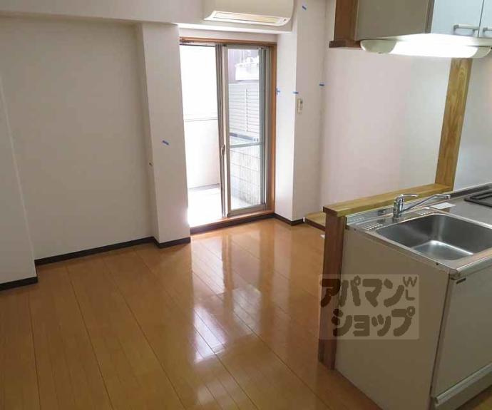 【ベストレジデンス二条城】間取