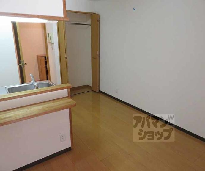 【ベストレジデンス二条城】間取