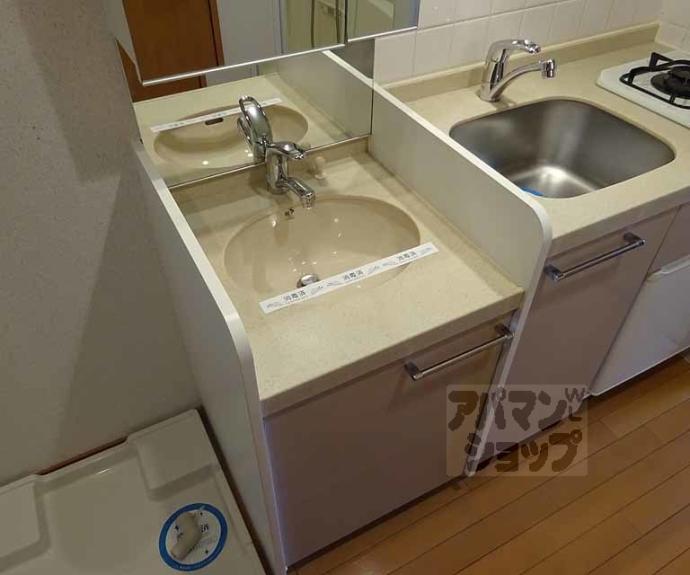 【エステムコート京都烏丸Ⅲジャパニズム】間取