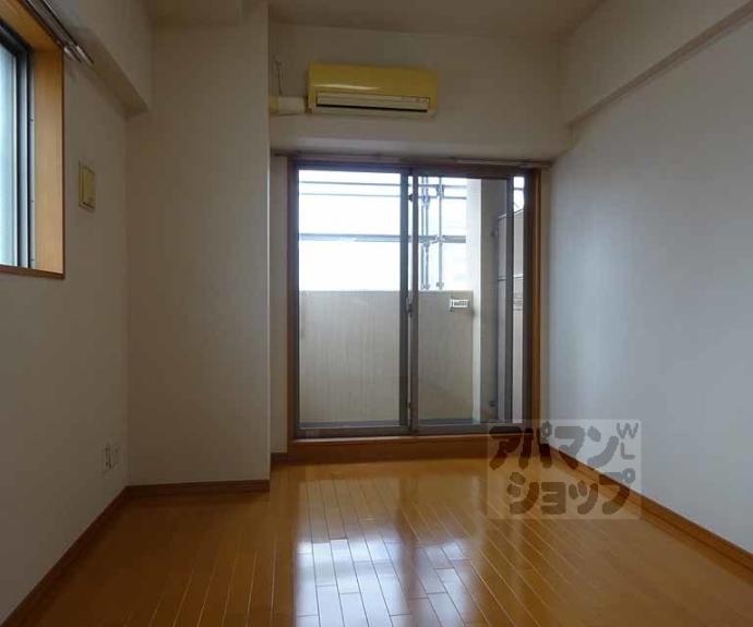 【エステムコート京都烏丸Ⅲジャパニズム】間取