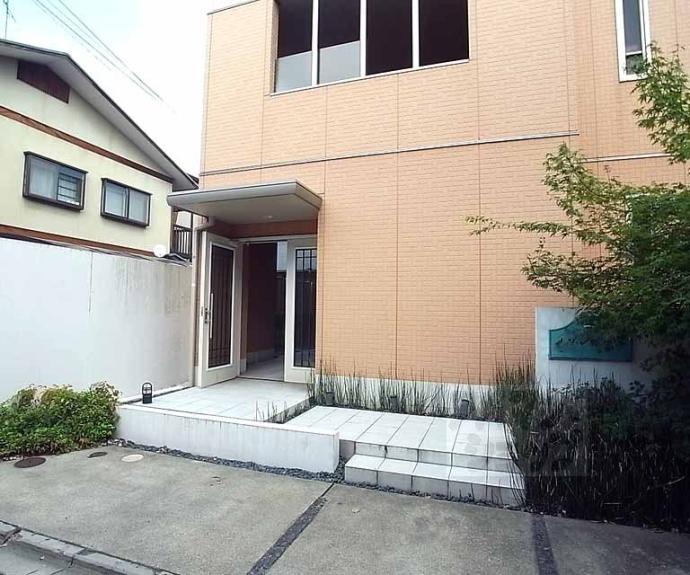 【メゾン綾小路】間取
