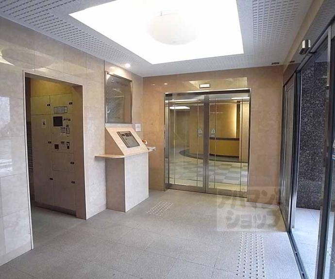 【リーガル京都二条城東】間取