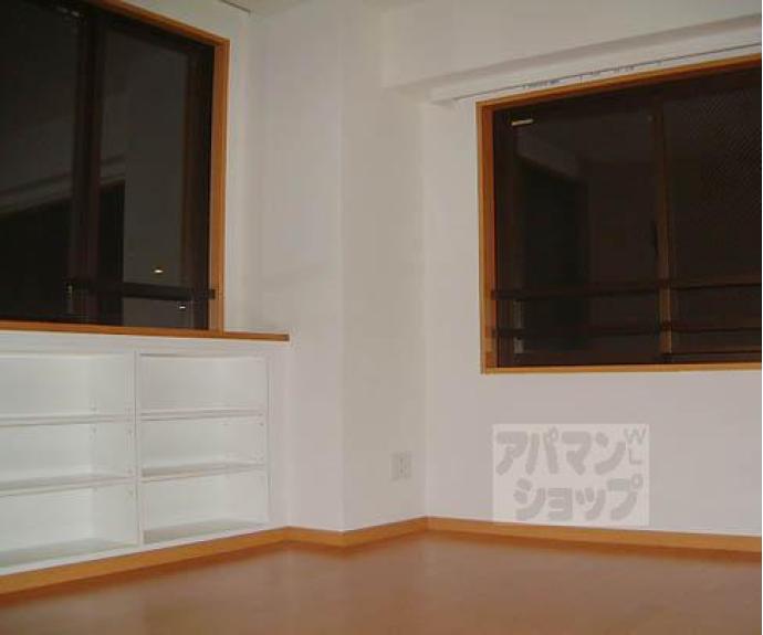 【リーガル京都二条城東】間取