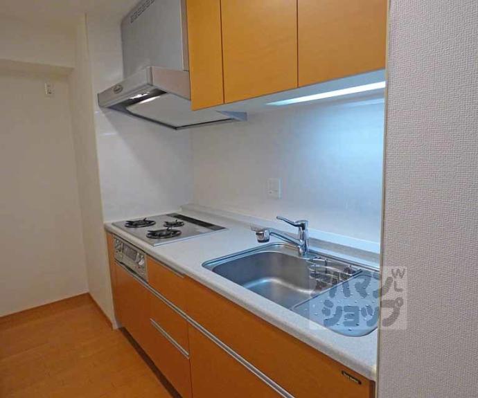 【リーガル京都二条城東】間取