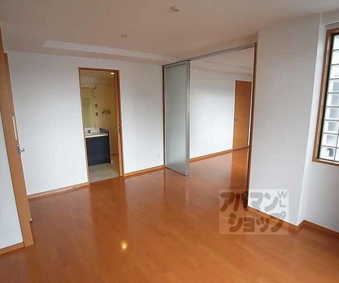 【リーガル京都二条城東】間取